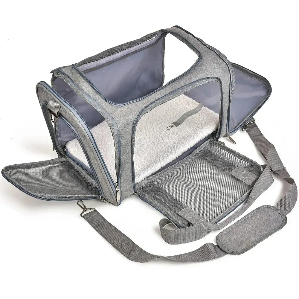 Nomado Carrier | Komfortable Reisetasche für Hunde und Katzen unterwegs