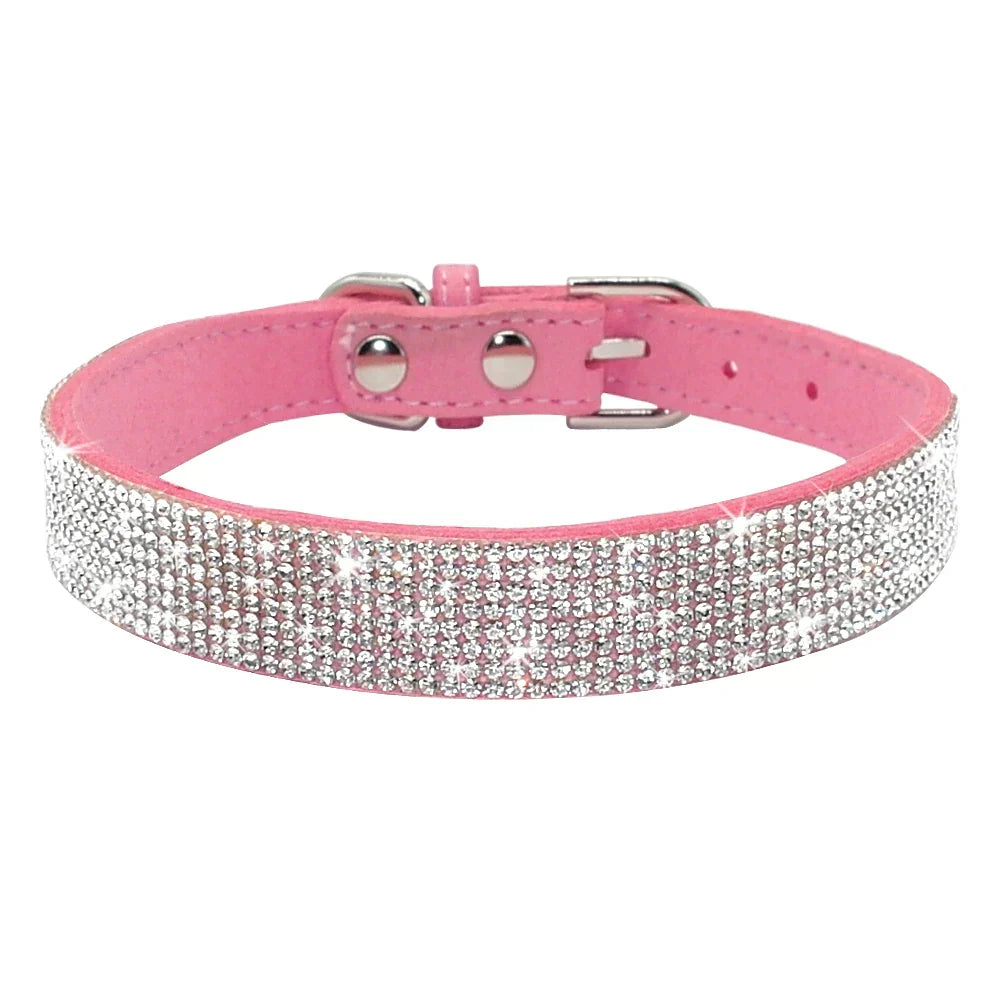 Velvexa | Luxuriöses Hundehalsband mit Strasssteinen und weichem Wildleder-Finish